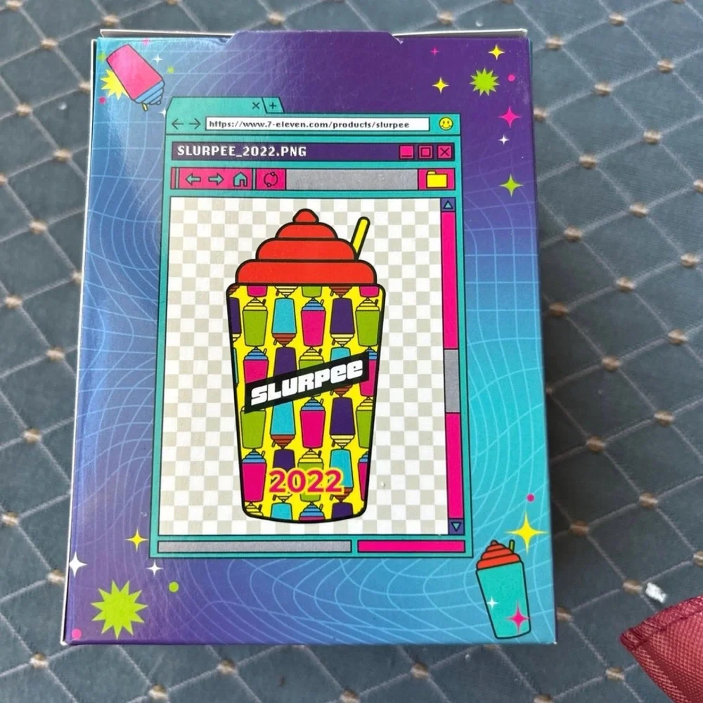 7 Eleven Exclusive Mini Slurpee Ornament - 2022 - New in Box - Exclusive - Picture 2 of 2